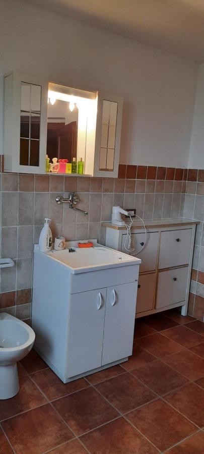 Studio Seminterrato Villa Armonia Iun:P2030 奥罗塞伊 外观 照片