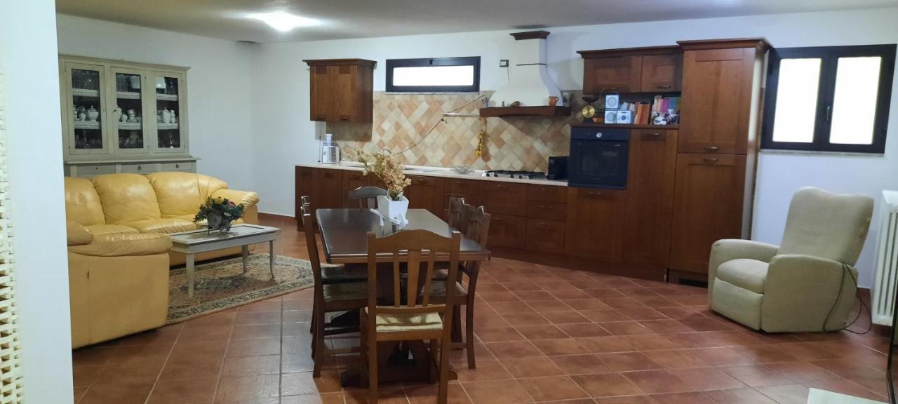 Studio Seminterrato Villa Armonia Iun:P2030 奥罗塞伊 外观 照片