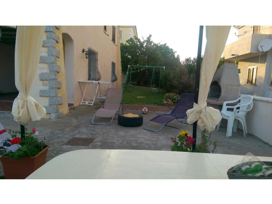 Studio Seminterrato Villa Armonia Iun:P2030 奥罗塞伊 外观 照片